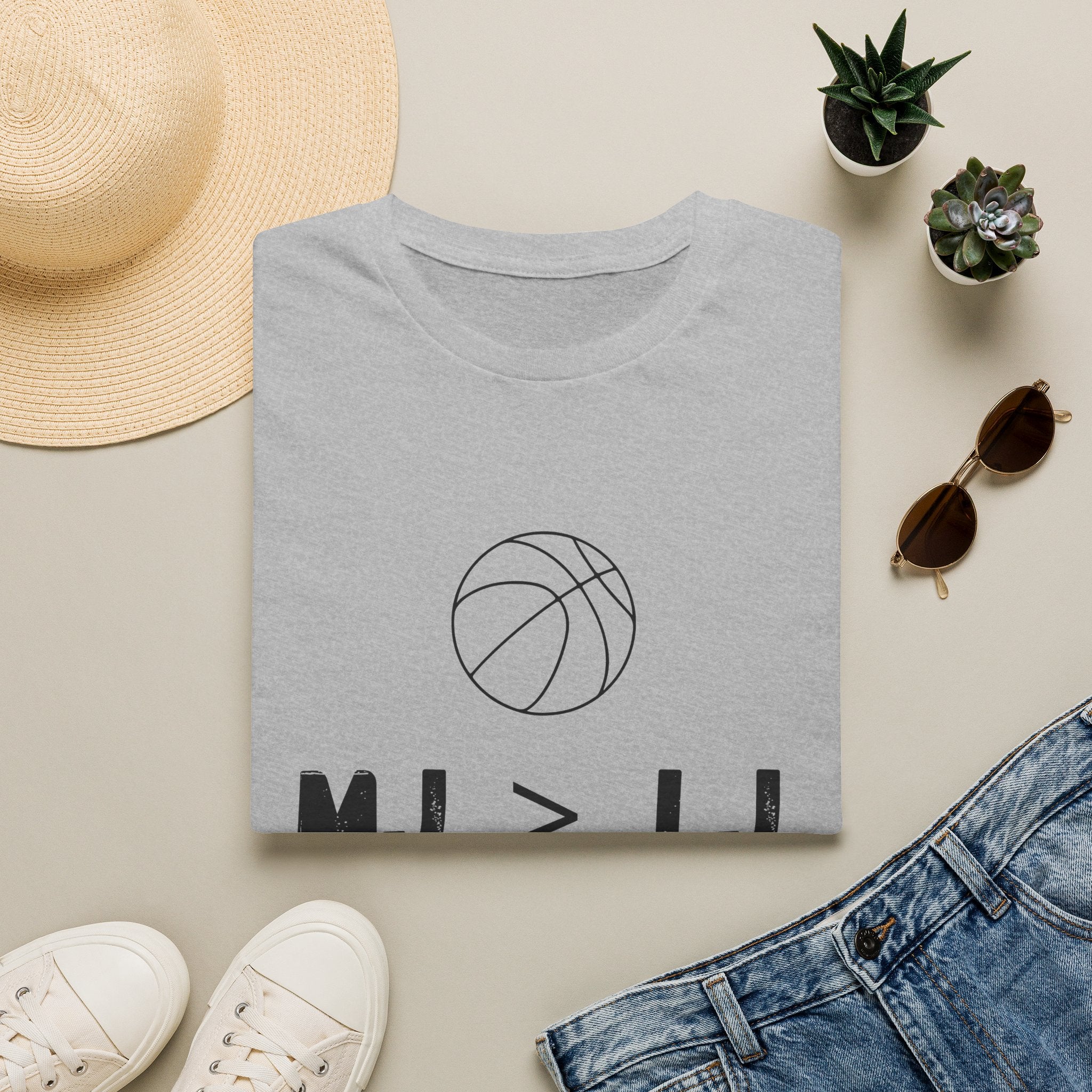 MJ > LJ- Basketball