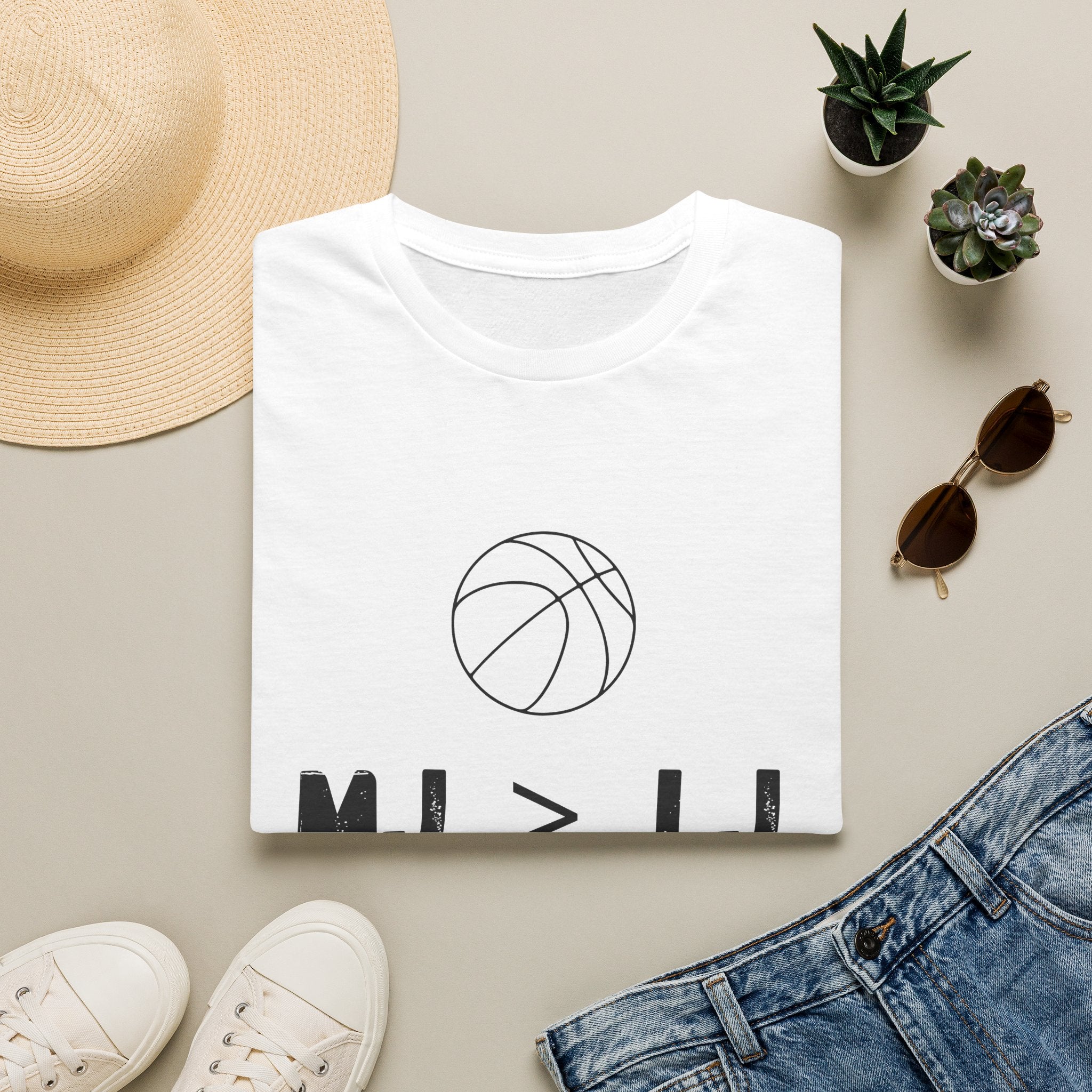 MJ > LJ- Basketball